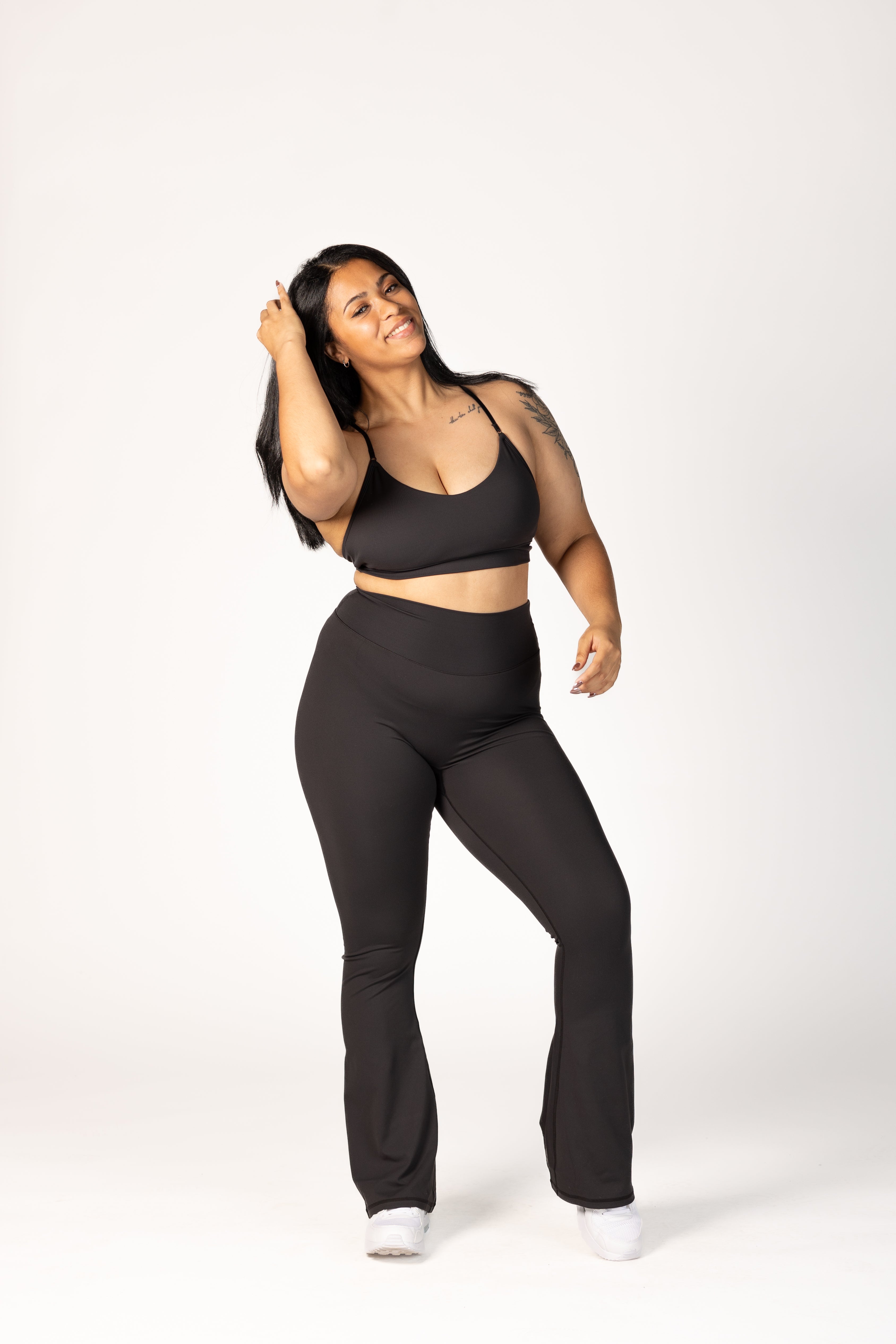 and on sale right now! buttery soft no front seam flared leggings
